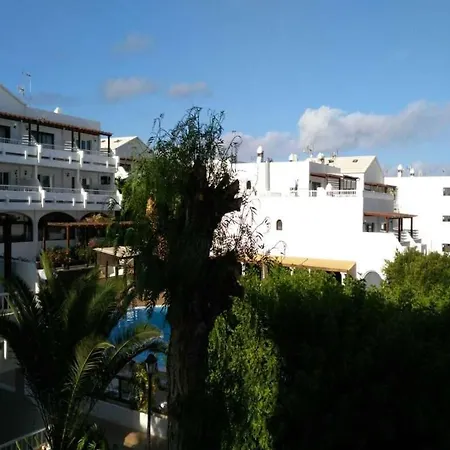 Sleeps 4 Pool Wifi T691558 Costa Teguise