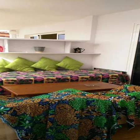 Sleeps 4 Pool Wifi T691558 *