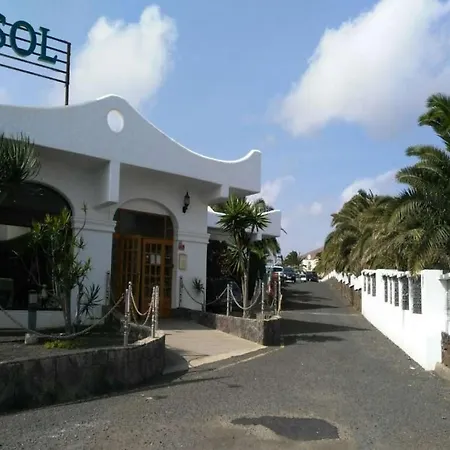 Sleeps 4 Pool Wifi T691558 Διαμέρισμα Costa Teguise